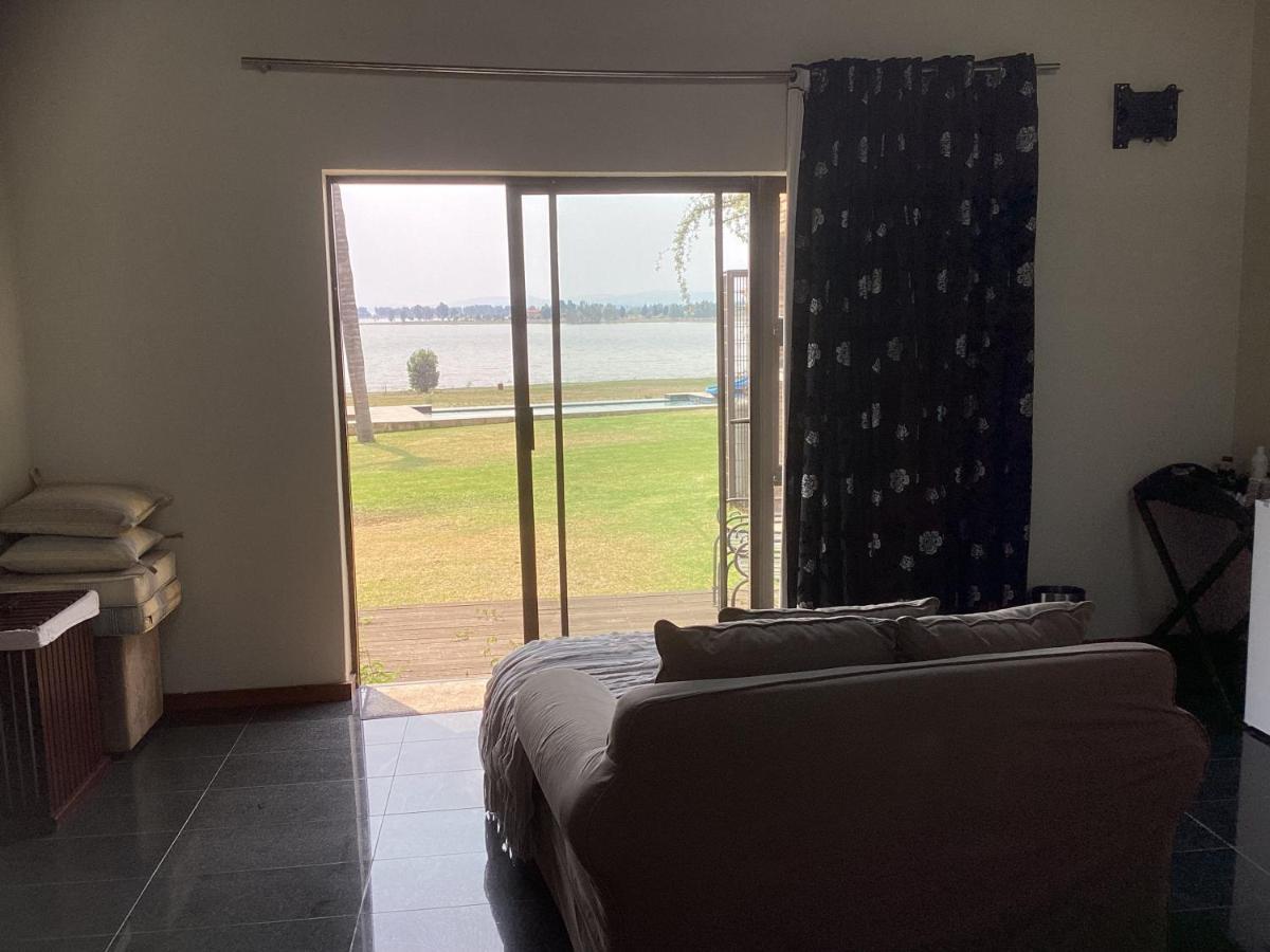 The Vaal Guesthouse Oranjeville Exterior foto